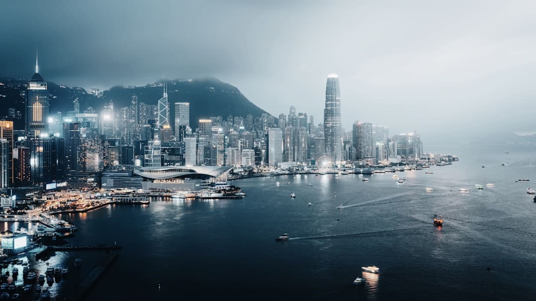 赵丽颖新片演技差口碑暴降，冯绍峰低沉带娃反转风评